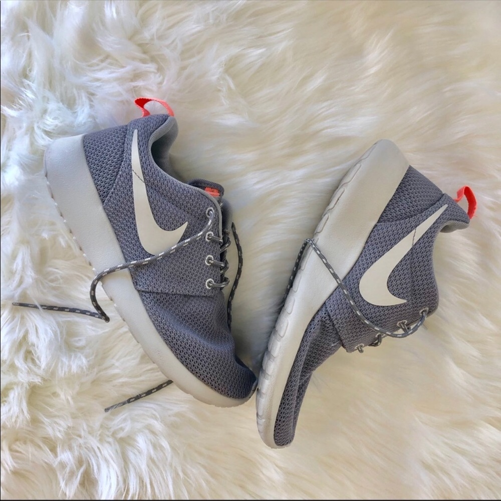 Nike Roshes